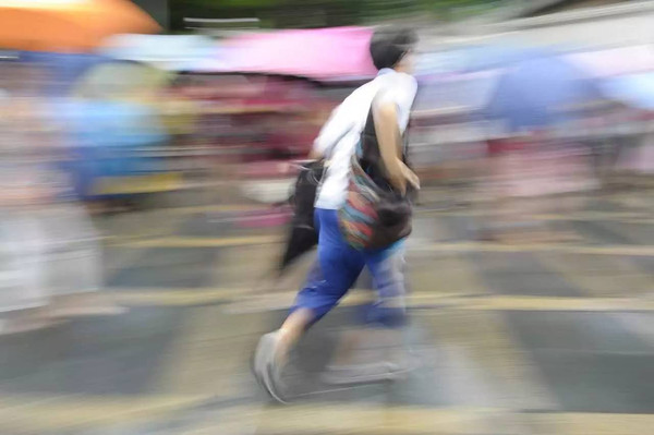 廣州暴雨突襲，高考繼續_除濕機廠家